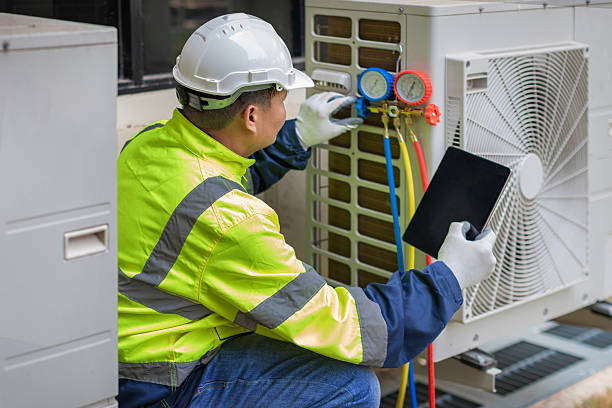 Professional Hvac technician working in Dallardsville, TX